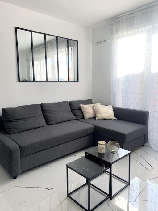 Grand F3 A 30Mn De Paris - Terrasse + Parking Prive Apartment Saint-Ouen-l'Aumone Bagian luar foto